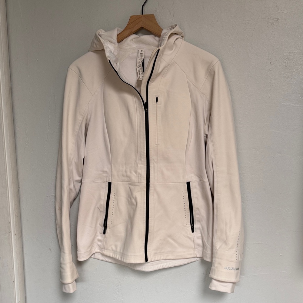 lululemon Women's Off-White Fitness Jacket
